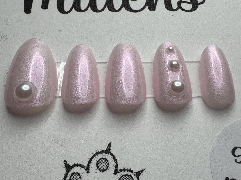 I Scream Nails - Love Spell; press-on nails