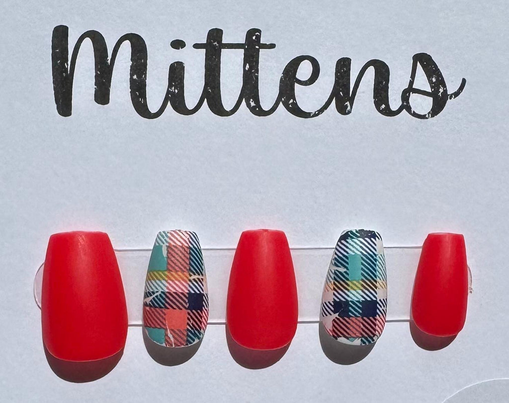 Red Plaid; press-on nails