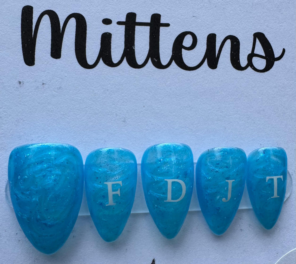 Blue FDJT; press-on nails