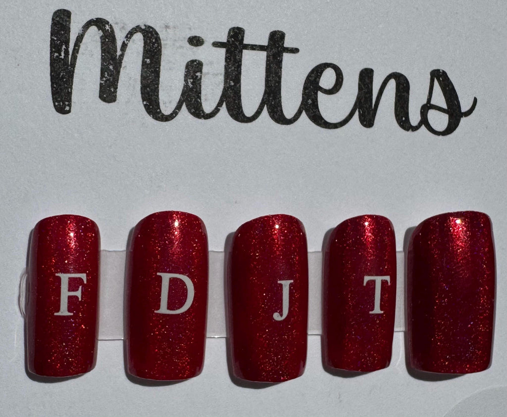 Cirque Colors - Madder; FDJT; press-on nails
