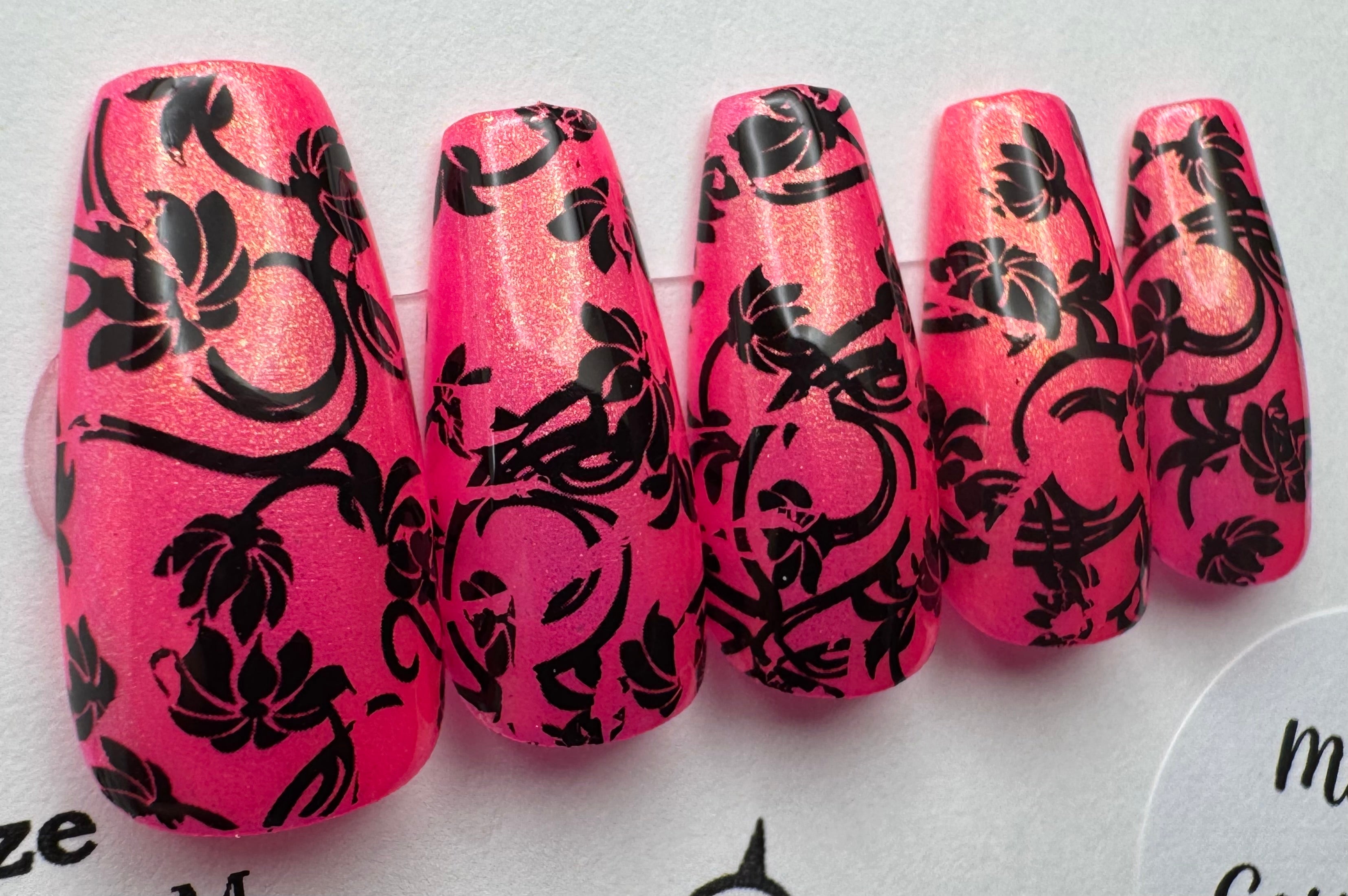 Nailed It! - Electric City; press-on nails
