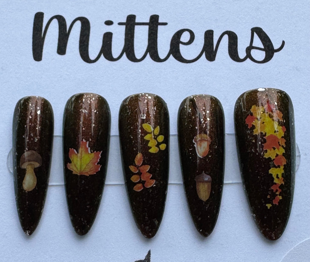 Painted Polish - Donut Stop Me Now; press-on nails