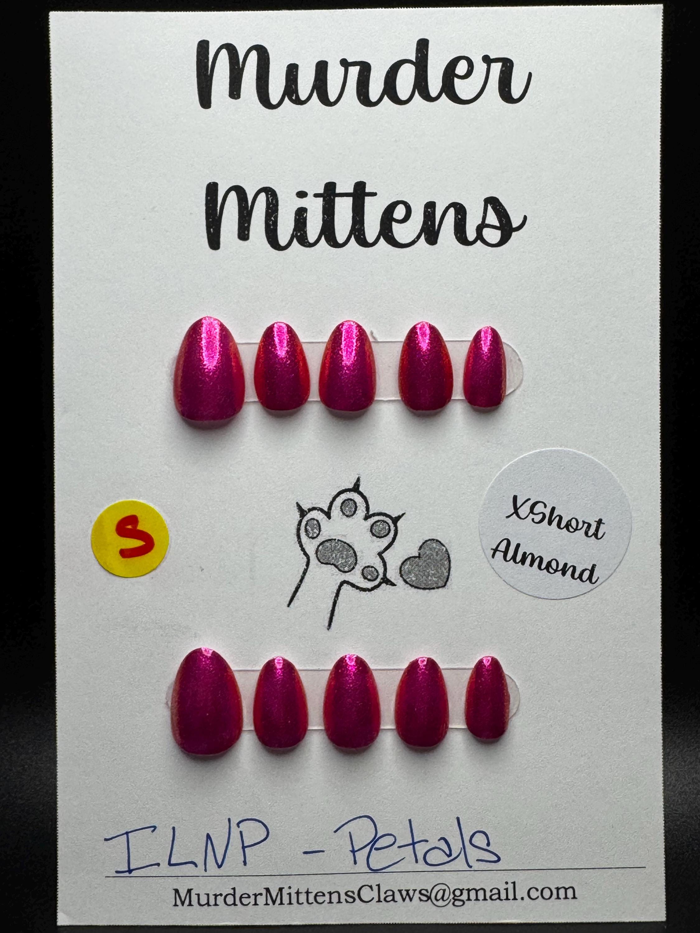 ILNP - Petals; press-on nails