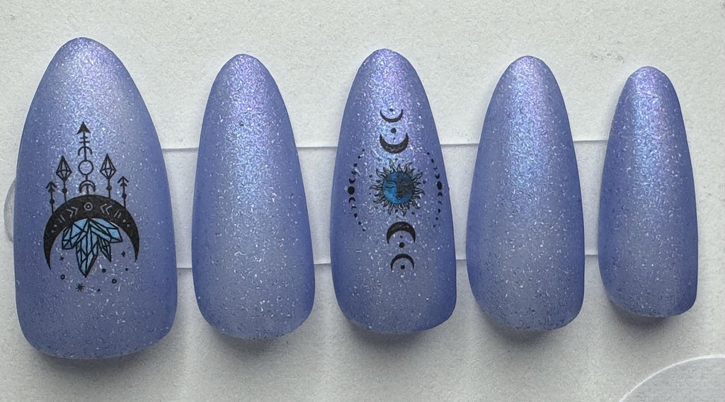 J&B - Have You Dreamed About Scissors Recently; press-on nails