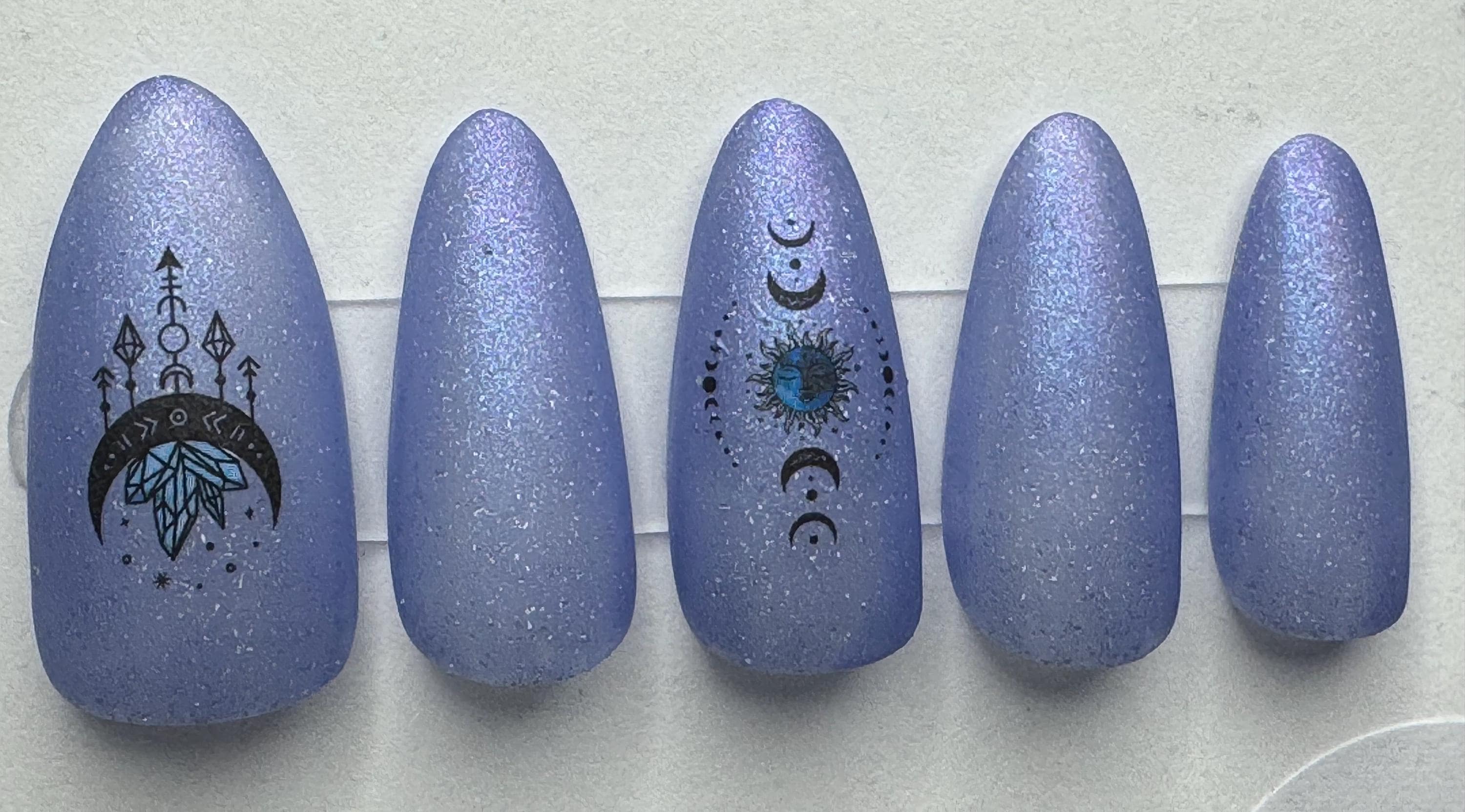 J&B - Have You Dreamed About Scissors Recently; press-on nails