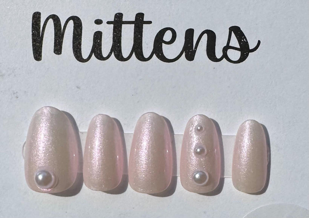 I Scream Nails - Love Spell; press-on nails